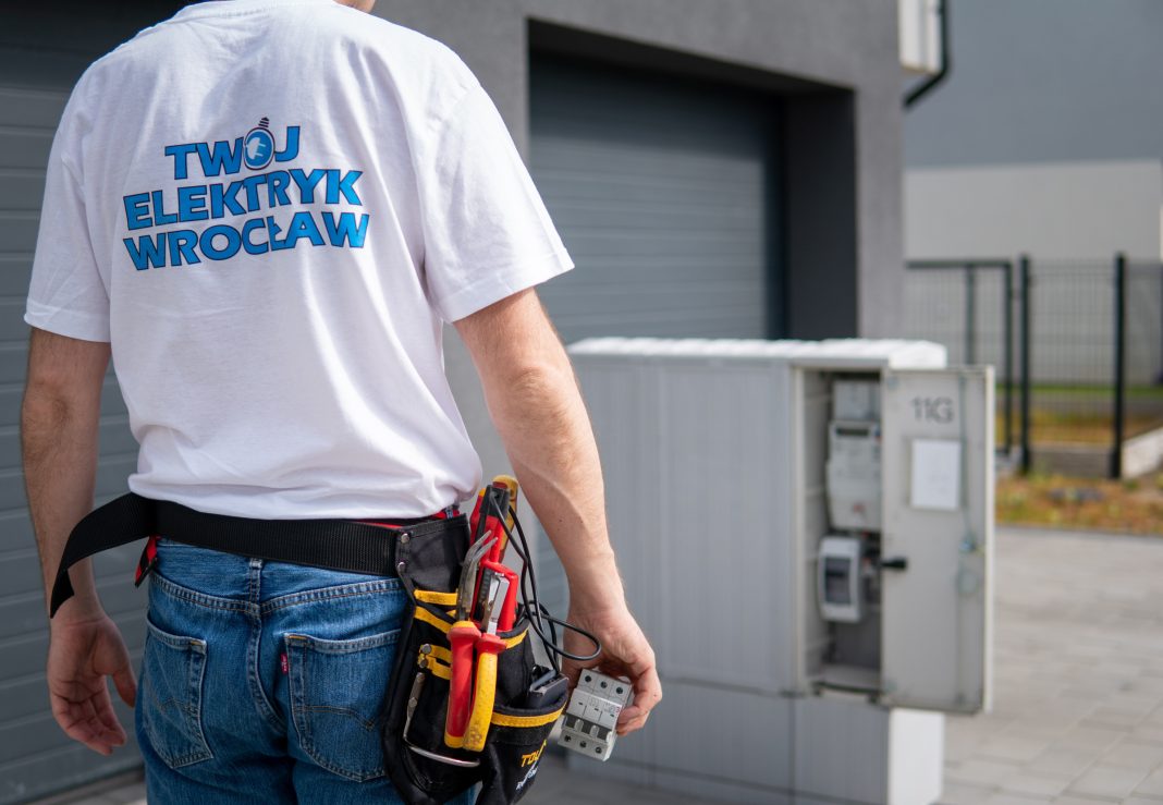Jak-przygotowac-instalacje-elektryczna-do-generalnego-remontu-mieszkania Jak przygotować instalację elektryczną do generalnego remontu mieszkania?